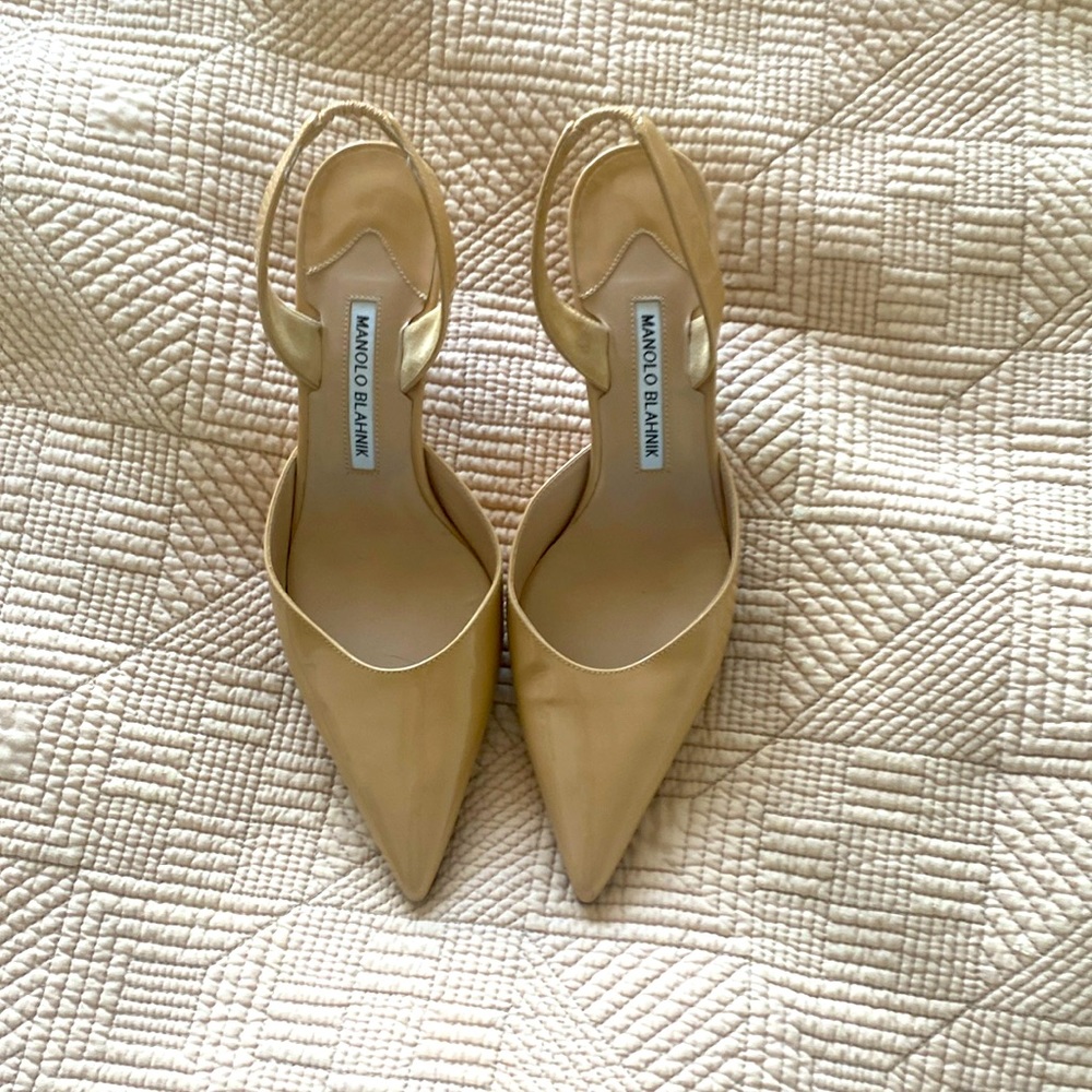 Manolo Blahnik beige sling backs